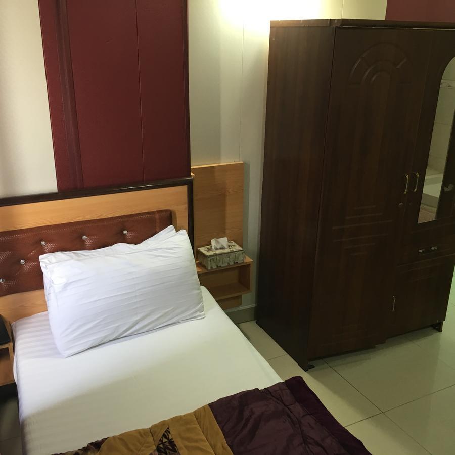 Dijlat Al Khair Hotel فندق دجلة الخير Baghdād エクステリア 写真
