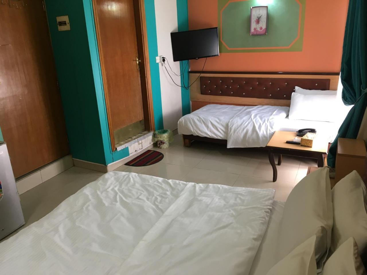 Dijlat Al Khair Hotel فندق دجلة الخير Baghdād エクステリア 写真